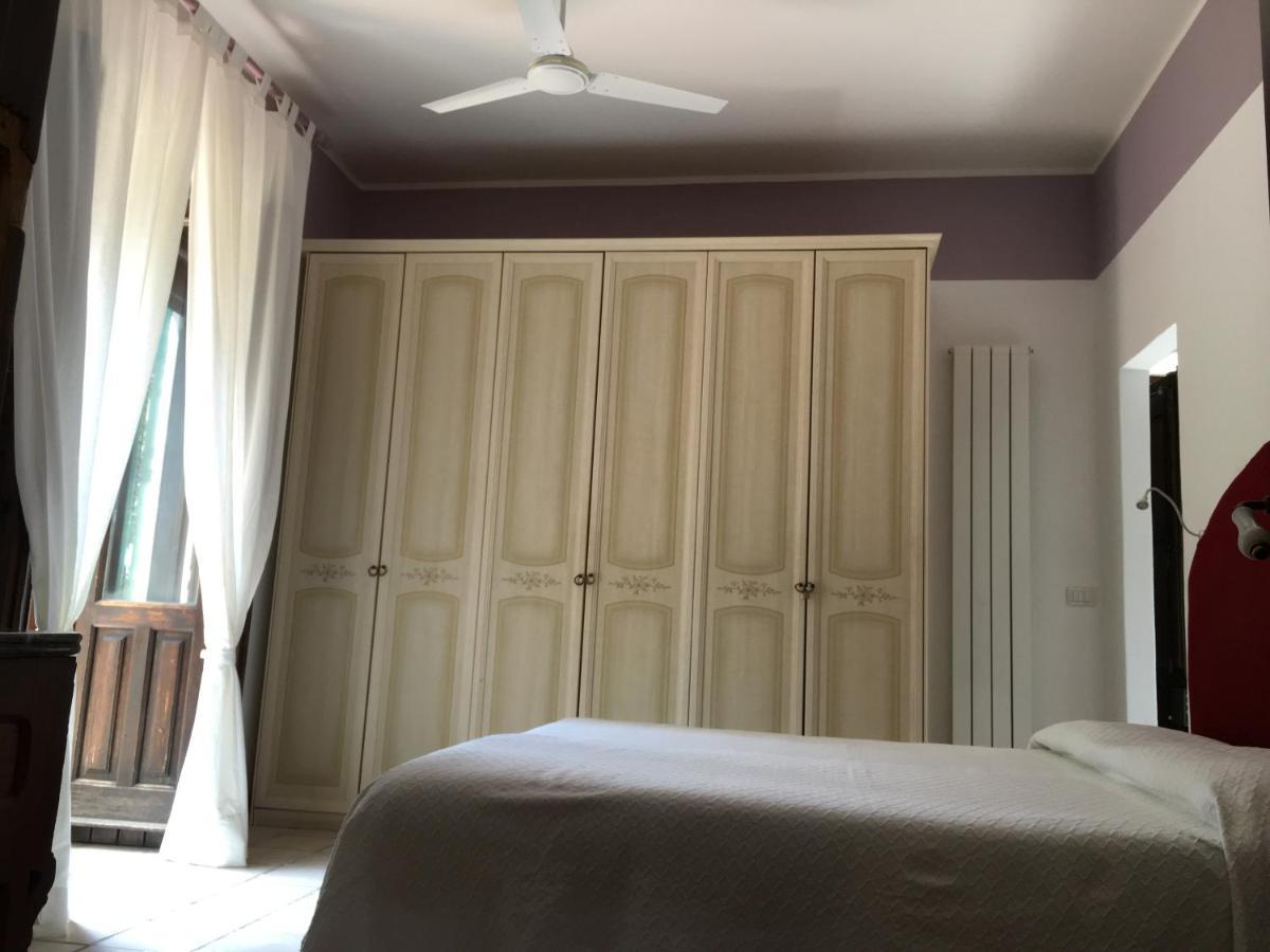 Bed And Breakfast Il Glicine П'єдімонте-Етнео Номер фото