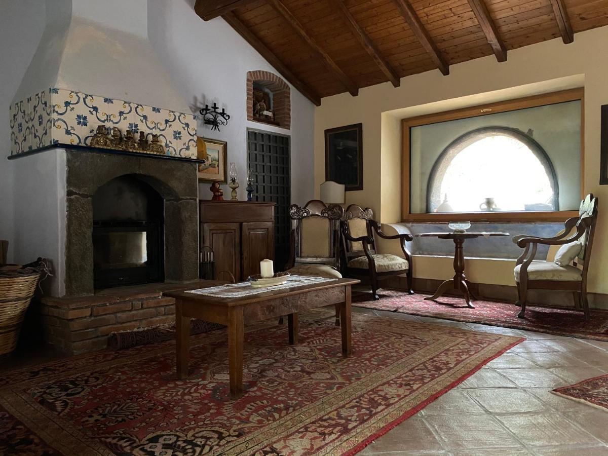 Bed And Breakfast Il Glicine П'єдімонте-Етнео Екстер'єр фото