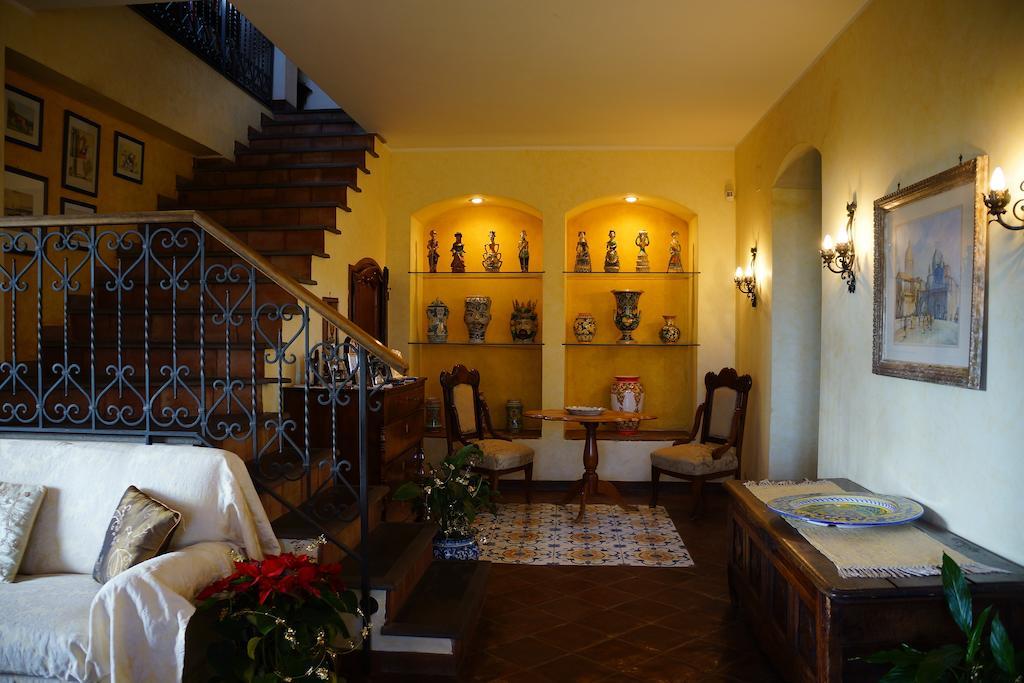 Bed And Breakfast Il Glicine П'єдімонте-Етнео Екстер'єр фото